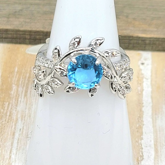 NWT $88 “The Ella Mae Ring”-Lab Created Blue topaz, Rhodium Sz 6 Ring Bomb Party - Picture 1 of 5